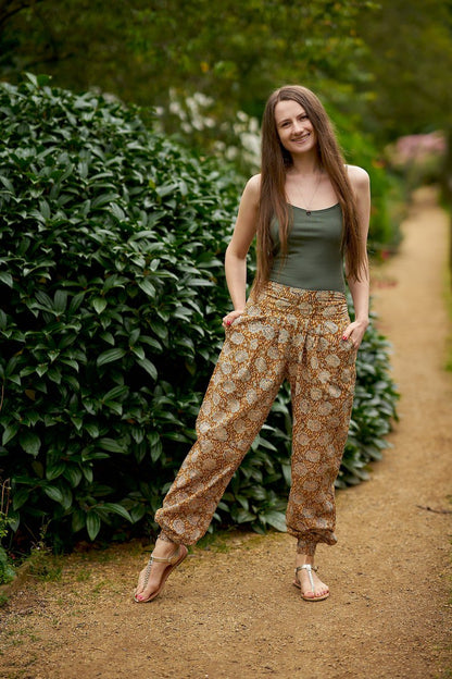 trousers/pants, side pockets, handmade prints, casual, meditation, holiday, harem pants, boho, handmade, ethical fashion, spring/summer